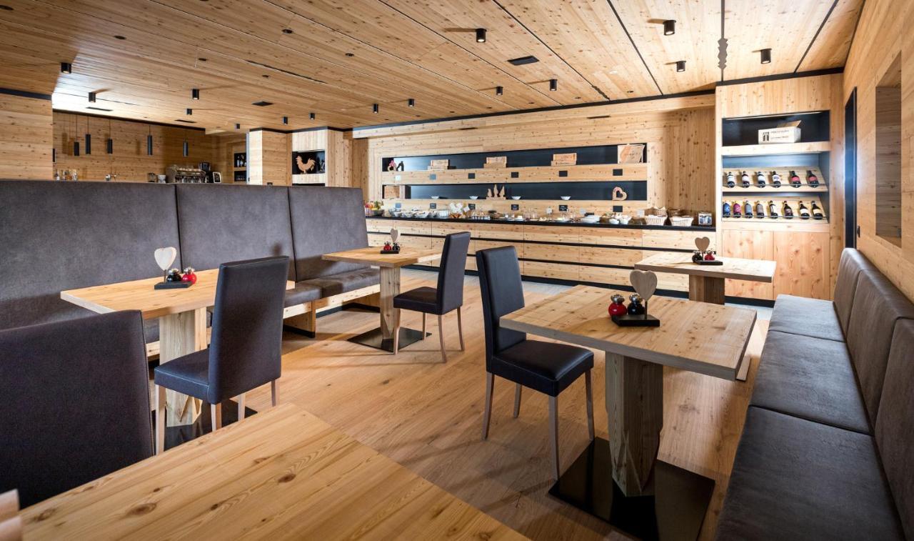 Hotel Li Anta Rossa Livigno Ngoại thất bức ảnh