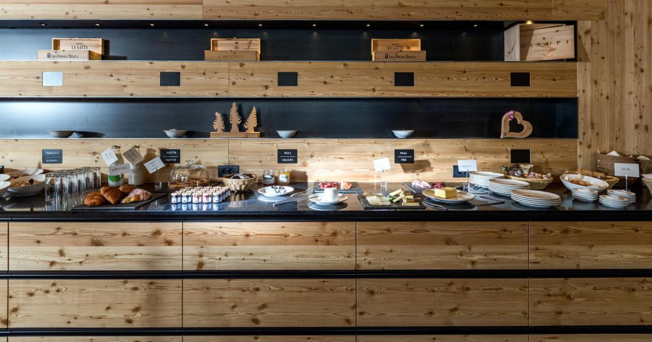 Hotel Li Anta Rossa Livigno Ngoại thất bức ảnh