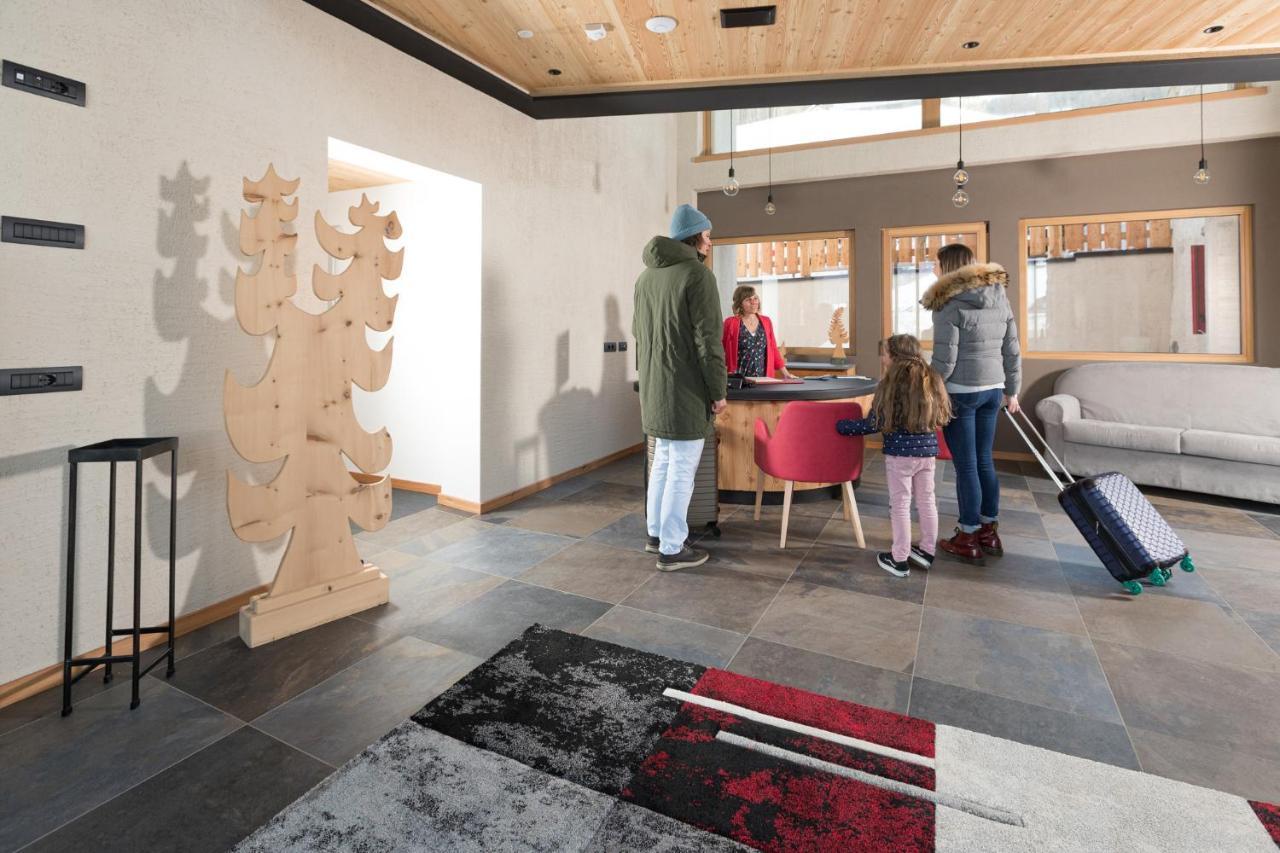 Hotel Li Anta Rossa Livigno Ngoại thất bức ảnh