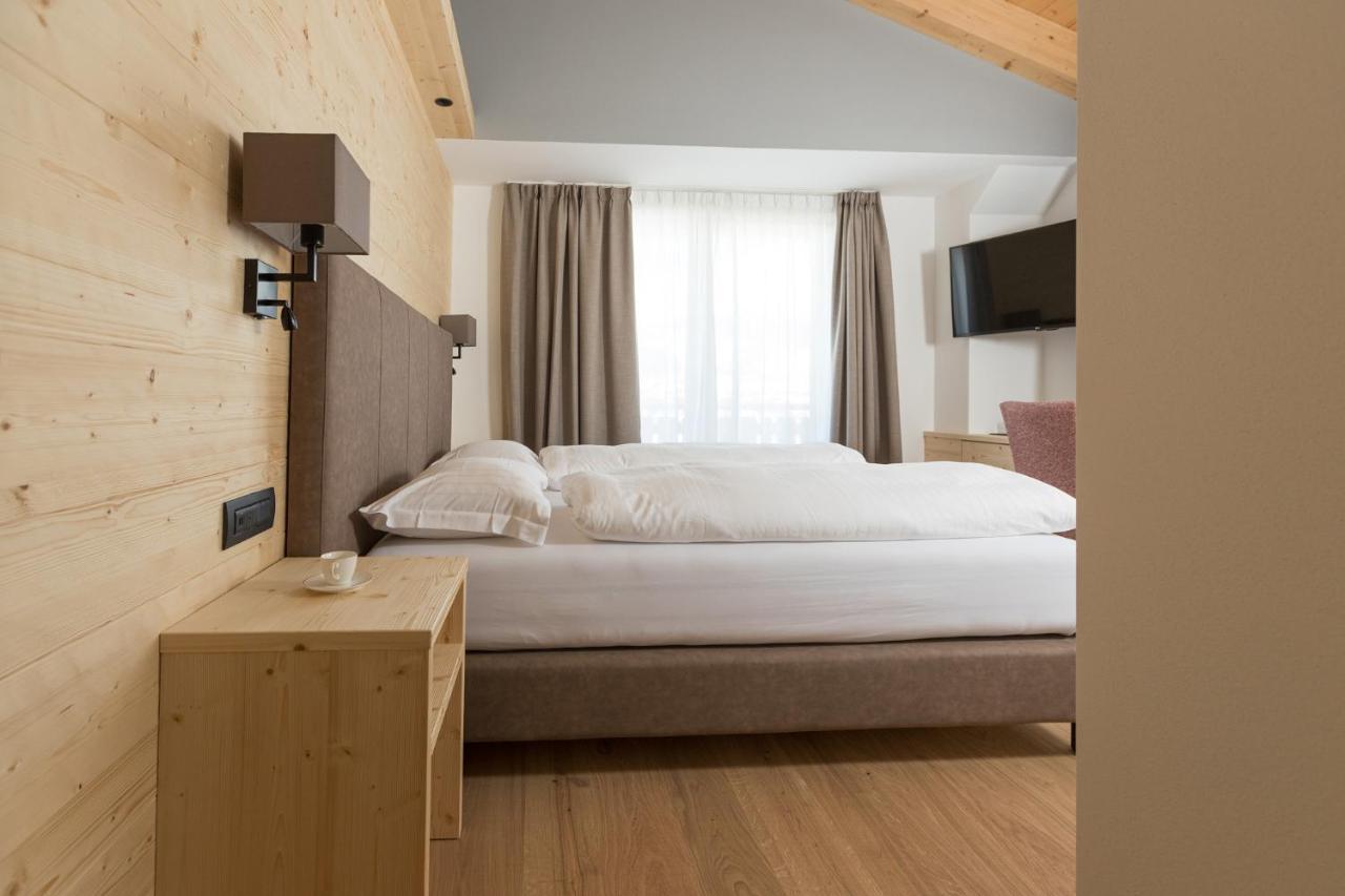 Hotel Li Anta Rossa Livigno Ngoại thất bức ảnh