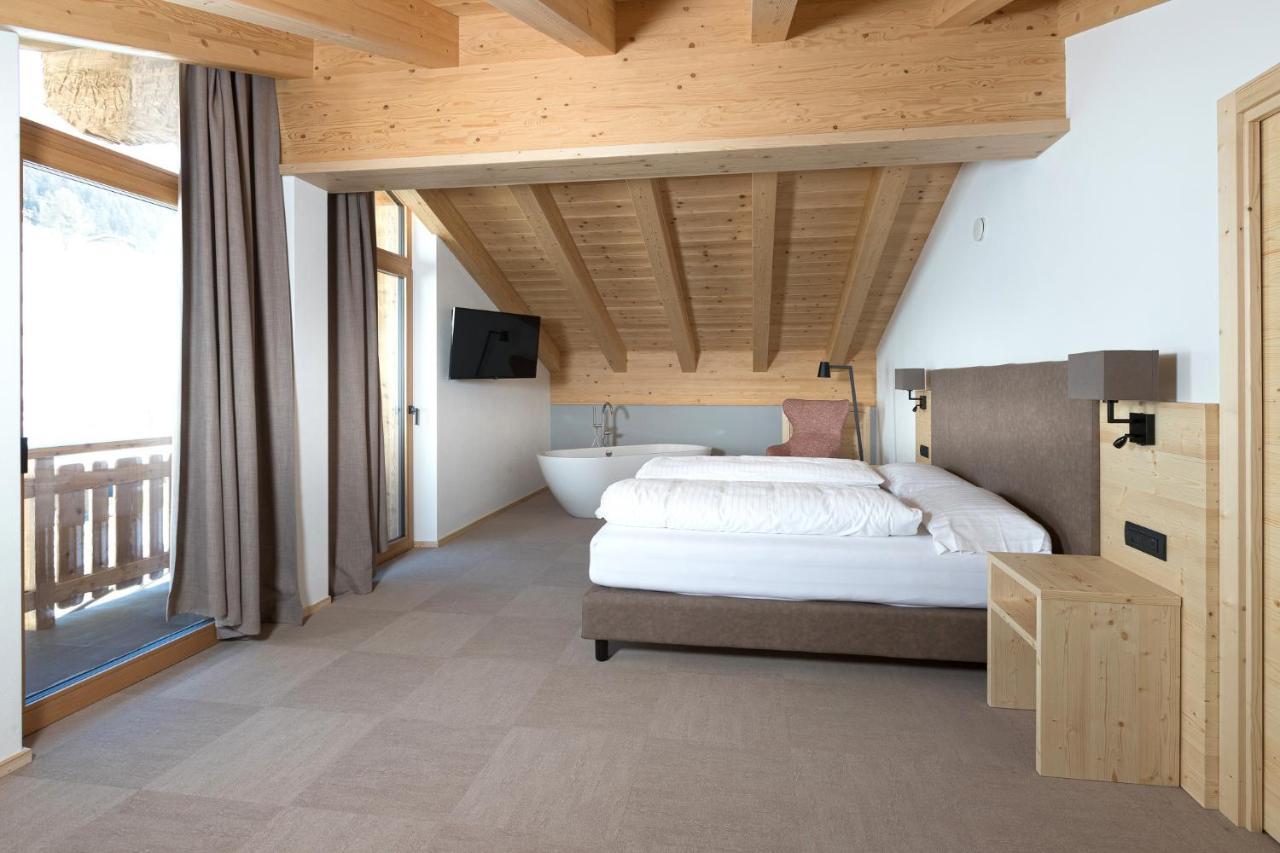 Hotel Li Anta Rossa Livigno Ngoại thất bức ảnh