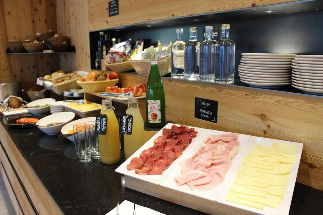 Hotel Li Anta Rossa Livigno Ngoại thất bức ảnh